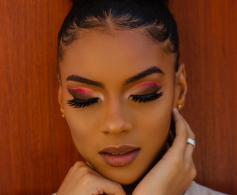Mujer maquillada