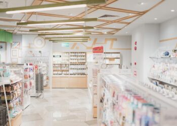 interior de farmacia
