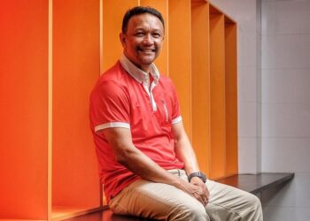Fútbol: la edad es solo un número, dice Fandi Ahmad al cumplir 60 años