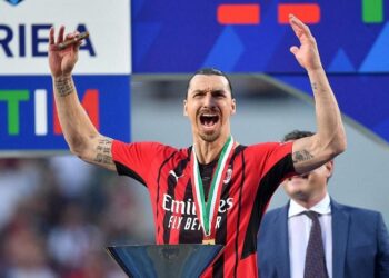 Fútbol: Ibrahimovic jugará en los últimos 41 tras ampliar contrato con el Milan