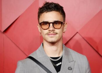 Fútbol: Romeo, el hijo de Beckham, es cedido al Brentford