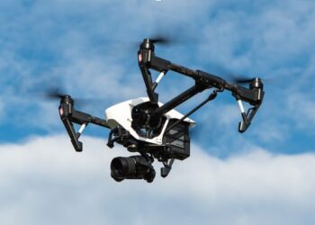 Dron volando