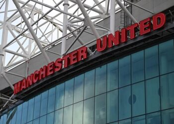 Fútbol: Catar lanza oferta por el Manchester United