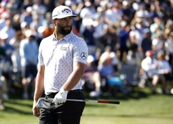 Golf: Rahm se retira del Players Championship por enfermedad