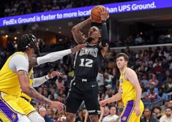 NBA: Morant en 'modo de ataque' mientras los Grizzlies atacan a los Lakers