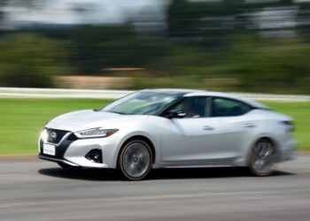 Descubre las increíbles características del Nissan Maxima