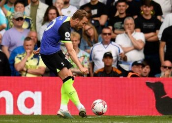 Lo sentimos, Leeds descendió después de la derrota en casa por 4-1 ante los Spurs