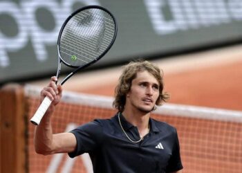 Zverev vence a Etcheverry y avanza a tercera semifinal del Abierto de Francia