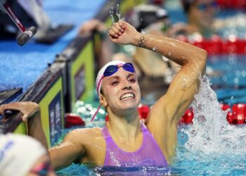 Regan Smith brilla en los 200 m espalda, Claire Weinstein sorprende a Katie Ledecky en los 200 libres