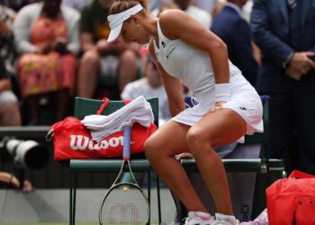 Rybakina, titular de los últimos 16 de Wimbledon, después de que su rival se rinde llorando, Keys termina con la racha soñada de Andreeva