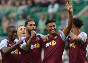 Unai Emery busca el título europeo después de que el hat-trick de Ollie Watkins llevara al Aston Villa a la Conference League