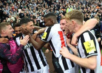 Ambiente "muy especial" cuando Newcastle venció al PSG 4-1 en su regreso a casa de la Liga de Campeones