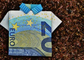 Guía Definitiva: Dónde Cambiar Francos Suizos a Euros en España – Los Mejores Lugares y Tarifas