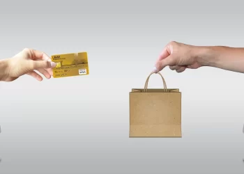El Poder del E-commerce: Vendiendo al Mundo desde Casa
