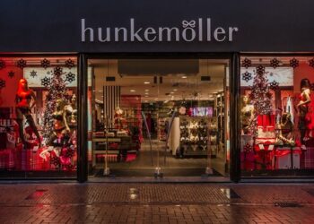 El impacto de la ropa interior en la autoestima y la confianza de la mujer