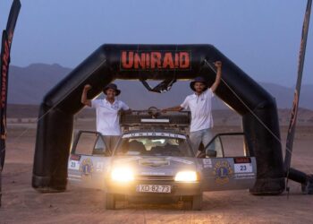 All Safe Documents Patrocina un Coche en UniRaid: Compromiso con la Solidaridad y la Aventura