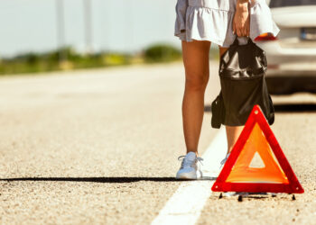 Asistencia en carretera, ¿cómo funciona y cómo solicitarla?