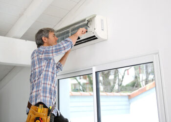 7 errores frecuentes al instalar aire acondicionado en viviendas (y cómo evitarlos)