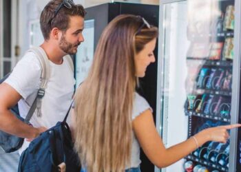 ¿Conviene comprar o alquilar una máquina expendedora en Lima?