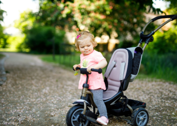Triciclos para bebés: guía completa para padres primerizos