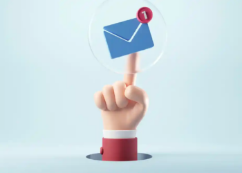 La batalla del email marketing: ¿Por qué pagar cuando puedes empezar gratis y a lo grande?
